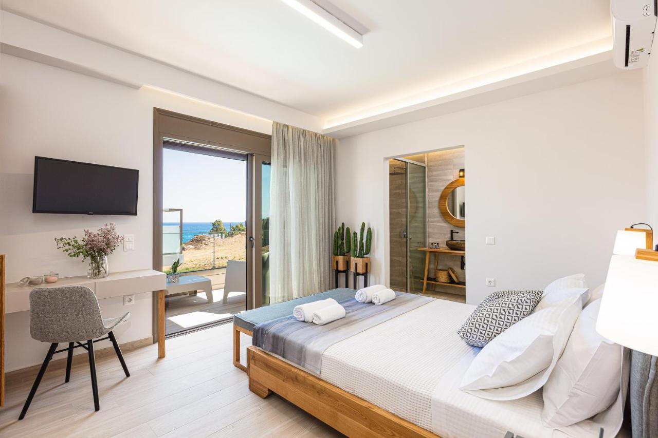 Lagoon Seabreeze Villa, Sumptuous Retreat, By Thinkvilla Panormos  Luaran gambar